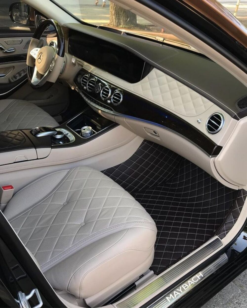 Alternative view of Dark Truffle